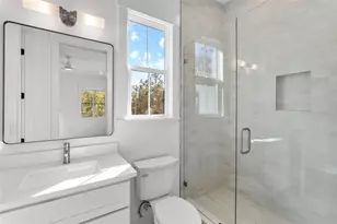 3904 Greenwood Dr, Tampa, FL 33611 - Photo 21