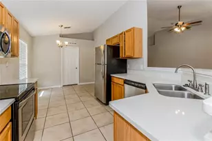 10307 Red Tip Rd, Jacksonville, FL 32218 - Photo 15