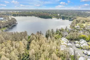 3400 Waterbridge Dr, Tampa, FL 33618 - Photo 31