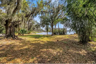 3400 Waterbridge Drive, Tampa, FL 33618 - Photo 21