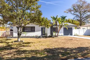 1017 Emerson Dr, Dunedin, FL 34698 - Photo 27