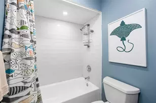 15315 Carrollton Ln, Tampa, FL 33624 - Photo 29