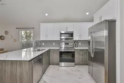 2331 W Chestnut Street, Tampa, FL 33607 - Photo 3