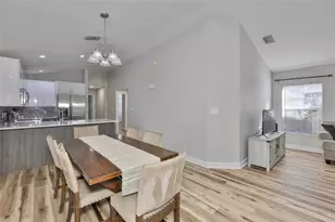 2331 W Chestnut St, Tampa, FL 33607 - Photo 13