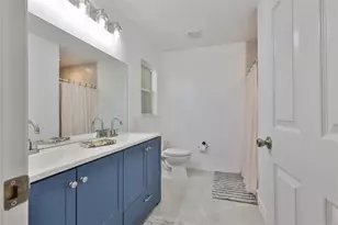 2331 W Chestnut St, Tampa, FL 33607 - Photo 17