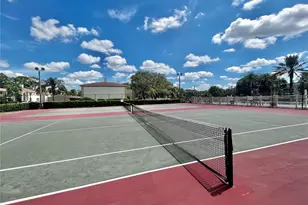 10368 Carrollwood Ln, Tampa, FL 33618 - Photo 31