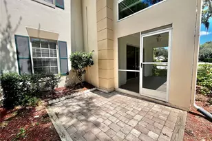 10368 Carrollwood Ln, Tampa, FL 33618 - Photo 23