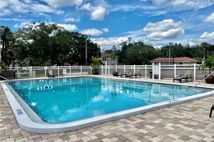 10368 Carrollwood Ln, Tampa, FL 33618 - Photo 29