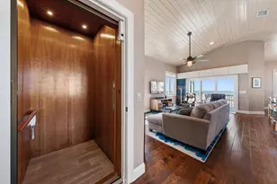 30 79th Ave, Treasure Island, FL 33706 - Photo 19