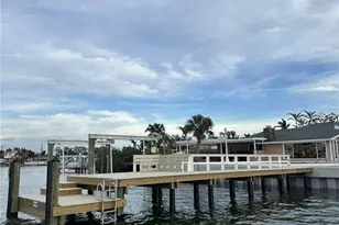 7985 4th Ave S, Saint Petersburg, FL 33707 - Photo 15