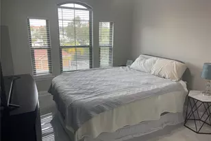 2717 Via Cipriani, Clearwater, FL 33764 - Photo 15