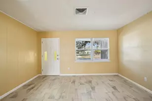 6896 78th Ave N, Pinellas Park, FL 33781 - Photo 7