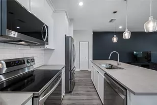 2144 43rd Terrace N, Saint Petersburg, FL 33714 - Photo 13