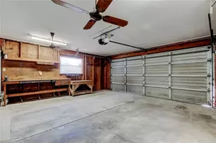 3720 36th Ave N, Saint Petersburg, FL 33713 - Photo 29