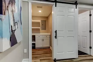 3720 36th Ave N, Saint Petersburg, FL 33713 - Photo 17