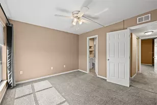 1836 N Crystal Lake Dr, Lakeland, FL 33801 - Photo 15