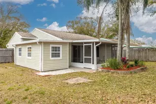 2636 Kavalier Dr, Palm Harbor, FL 34684 - Photo 15