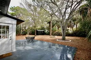 4304 S Thatcher Ave, Tampa, FL 33611 - Photo 17