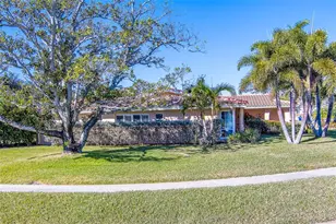 14557 Anchorage Cir, Seminole, FL 33776 - Photo 73