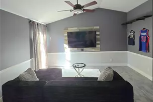 9707 Cypress Shadow Ave, Tampa, FL 33647 - Photo 5