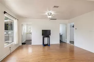 2540 18th Ave N, Saint Petersburg, FL 33713 - Photo 3