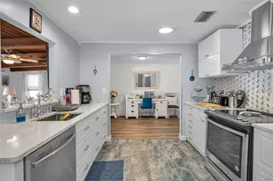 1176 Mineola Cir, Palm Harbor, FL 34683 - Photo 19