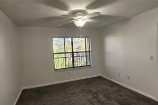 11901 4th Street N, Saint Petersburg, FL 33716 - Photo 13