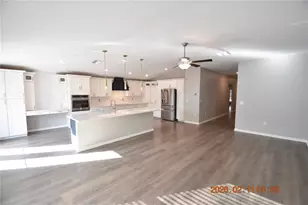 14908 Imperial Purple Ln, Wimauma, FL 33598 - Photo 9