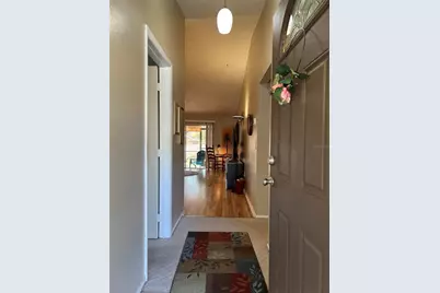 7715 Willow Park Drive, Temple Terrace, FL 33637 - Photo 3