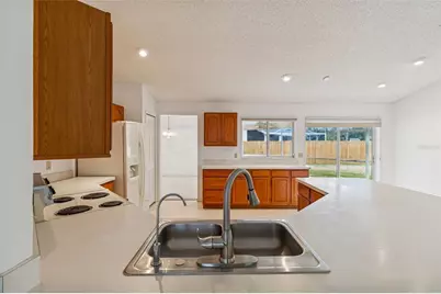 9309 Rockrose Drive, Tampa, FL 33647 - Photo 5