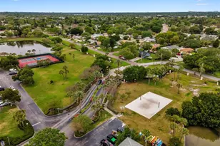 4750 Snook Dr SE, Saint Petersburg, FL 33705 - Photo 29
