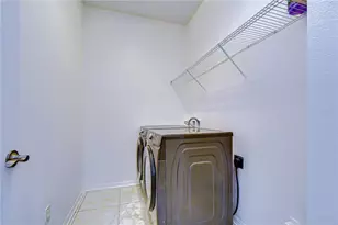 4736 Woods Landing Ln, Tampa, FL 33619 - Photo 29