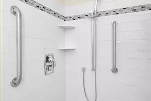 8315 Burgundy Dr N, Pinellas Park, FL 33781 - Photo 21