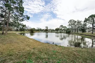 8315 Burgundy Dr N, Pinellas Park, FL 33781 - Photo 13