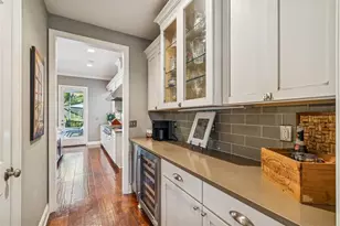 2907 W Hawthorne Rd, Tampa, FL 33611 - Photo 23