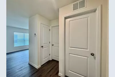 36015 Sunflower Hill Drive, Zephyrhills, FL 33541 - Photo 29