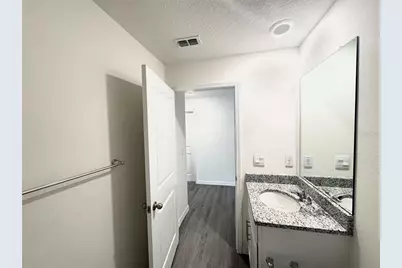 36015 Sunflower Hill Drive, Zephyrhills, FL 33541 - Photo 37