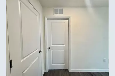 36015 Sunflower Hill Drive, Zephyrhills, FL 33541 - Photo 25