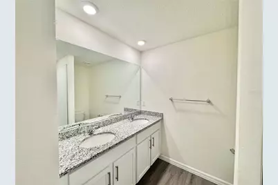 36015 Sunflower Hill Drive, Zephyrhills, FL 33541 - Photo 65