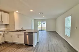 36015 Sunflower Hl Dr, Zephyrhills, FL 33541 - Photo 41