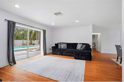 2166 Lanai Avenue, Belleair Bluffs, FL 33770 - Photo 11