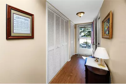 2440 World Parkway Boulevard #38, Clearwater, FL 33763 - Photo 17