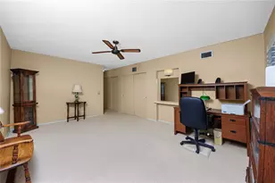 2440 World Pkwy Blvd, Clearwater, FL 33763 - Photo 29