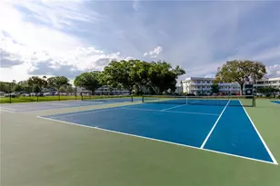 2440 World Pkwy Blvd, Clearwater, FL 33763 - Photo 39