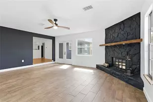 5128 18th St N, Saint Petersburg, FL 33714 - Photo 9