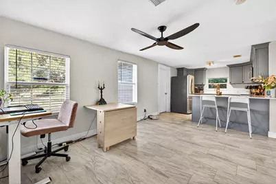 4205 N 15th Street, Tampa, FL 33610 - Photo 11