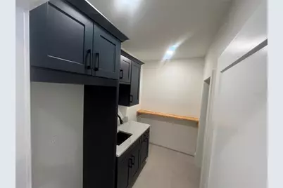 3451 Central Avenue, Saint Petersburg, FL 33713 - Photo 11