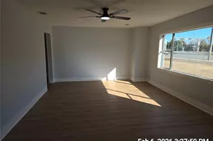 604 E College Ave, Ruskin, FL 33570 - Photo 5