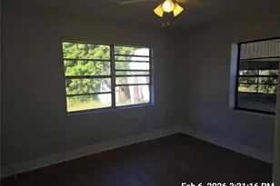 604 E College Ave, Ruskin, FL 33570 - Photo 9