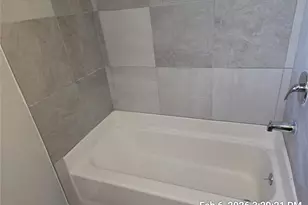 604 E College Ave, Ruskin, FL 33570 - Photo 13